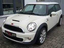 Weiß Gebraucht 2011 Mini Cooper S Clubman Kombi | 6.500 € (Guter Preis)