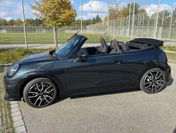 Schwarz Gebraucht 2025 Mini John Cooper Works Cabriolet Cabrio | 38.400 € (Guter Preis)