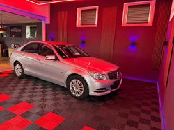 Silber Gebraucht 2011 Mercedes C180 Limousine | 10.490 €