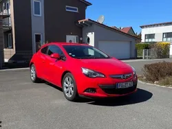 Rot Gebraucht 2012 Opel Astra GTC Limousine | 4.600 € (Fairer Preis)