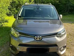 Grau Gebraucht 2021 Toyota Proace Verso City Kombi | 22.900 € (Fairer Preis)