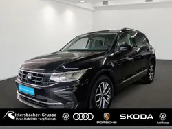 Schwarz Gebraucht 2022 VW Tiguan Life SUV | 29.440 € (Superpreis)