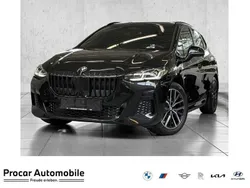 Schwarz Neu 2025 BMW 218 Performance Van / Kleinbus | 42.990 € (Teuer)