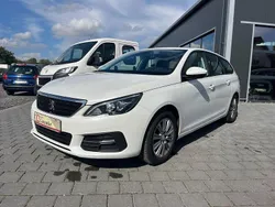 Weiß Gebraucht 2019 Peugeot 308 Style Kombi | 9.999 € (Fairer Preis)
