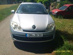 Silber Gebraucht 2008 Renault Laguna GrandTour Expression Kombi | 1.750 € (Fairer Preis)