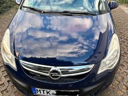 Blau Gebraucht 2012 Opel Corsa Kleinwagen | 4.000 € (Fairer Preis)