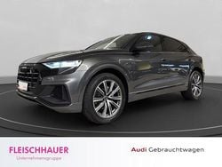 Grau Gebraucht 2022 Audi Q8 S-Line SUV | 57.770 € (Guter Preis)