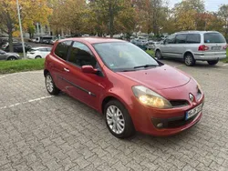 Gebraucht 2006 Renault Clio II Limousine | 2.800 € (Etwas zu teuer)