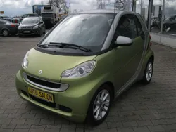 Grün Gebraucht 2010 Smart ForTwo Coupé Passion Kleinwagen | 5.980 € (Etwas zu teuer)