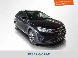 Deep black perleffekt Gebraucht 2024 VW Taigo Life SUV | 21.440 € (Superpreis)