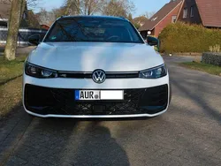 Weiß Gebraucht 2024 VW Passat R-line Limousine | 42.900 € (Fairer Preis)