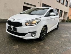 Weiß Gebraucht 2014 Kia Carens Van / Kleinbus | 4.000 € (Superpreis)