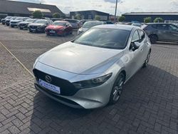 Silber Gebraucht 2021 Mazda 3 Limousine | 17.990 € (Guter Preis)
