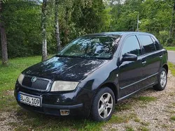 Schwarz Gebraucht 2006 Skoda Fabia Ambiente Limousine | 1.350 € (Fairer Preis)