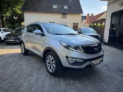 Silber Gebraucht 2014 Kia Sportage Platinum SUV | 14.500 € (Etwas zu teuer)