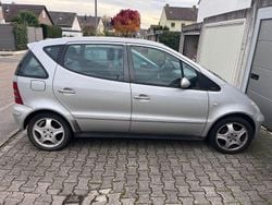 Silber Gebraucht 2001 Mercedes A190 Avantgarde Van / Kleinbus | 1.590 € (Superpreis)
