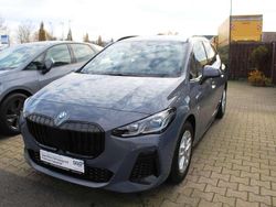 Grau Gebraucht 2024 BMW 218 M Sport Van / Kleinbus | 28.950 € (Fairer Preis)
