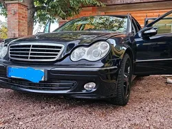 Gebraucht 2004 Mercedes C220 Kombi | 4.100 € (Etwas zu teuer)
