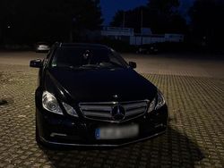Schwarz Gebraucht 2010 Mercedes E250 Coupé | 8.000 € (Fairer Preis)