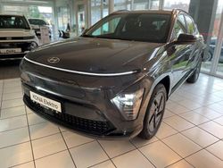 Grau Neu 2025 Hyundai Kona Trend SUV | 39.840 € (Etwas zu teuer)