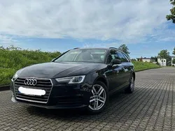 Schwarz Gebraucht 2018 Audi A4 Kombi | 13.000 € (Superpreis)
