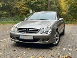 Silber Gebraucht 2009 Mercedes CLK200 Avantgarde Coupé | 7.499 € (Guter Preis)
