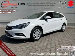 Schneeweiss/summitwhite/arctic Gebraucht 2019 Opel Astra Edition Kombi | 10.990 € (Fairer Preis)