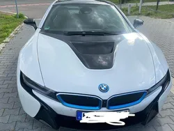 Weiß Gebraucht 2014 BMW i8 Pure Impulse Coupé | 51.499 €