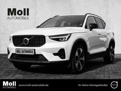 Weiss Gebraucht 2023 Volvo XC40 Plus SUV | 34.980 € (Guter Preis)