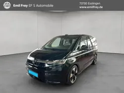 Deep black perleffekt Gebraucht 2023 VW Multivan Style Kombi | 53.890 € (Guter Preis)