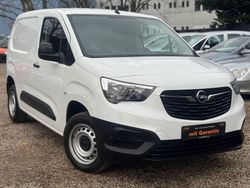 Weiß Gebraucht 2021 Opel Combo S Van / Kleinbus | 11.490 €