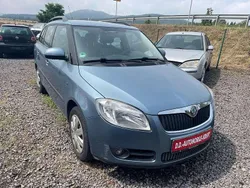Grau Gebraucht 2009 Skoda Fabia Ambiente Kombi | 2.800 € (Fairer Preis)