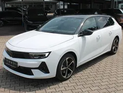 Schwarz Neu 2025 Opel Astra Limousine | 27.090 € (Guter Preis)