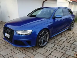 Blau metallic Gebraucht 2013 Audi RS4 Kombi | 41.990 € (Fairer Preis)