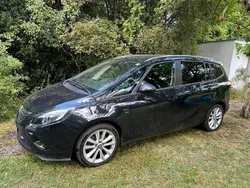 Schwarz Gebraucht 2016 Opel Zafira Tourer drive Van / Kleinbus | 10.799 € (Fairer Preis)