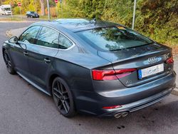 Grau Gebraucht 2017 Audi A5 Sport Coupé | 18.200 € (Etwas zu teuer)