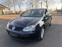 Schwarz Gebraucht 2004 VW Golf IV Limousine | 2.200 € (Etwas zu teuer)