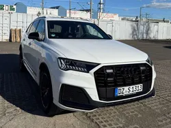 Weiß Gebraucht 2022 Audi Q7 Competition SUV | 74.990 € (Etwas zu teuer)