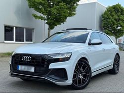 Weiß Gebraucht 2019 Audi Q8 Ambiente SUV | 51.300 € (Guter Preis)