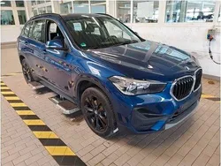 Blau Gebraucht 2022 BMW X1 SUV | 21.497 € (Guter Preis)