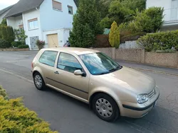 Gold Gebraucht 2002 VW Golf IV Basis Limousine | 750 € (Superpreis)