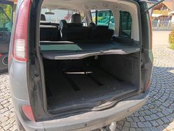 Grau Gebraucht 2012 Renault Espace Van / Kleinbus | 6.500 € (Etwas zu teuer)