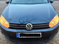 Blau Gebraucht 2011 VW Golf VI Highline Kleinwagen | 3.100 € (Guter Preis)