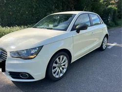 Weiß Gebraucht 2013 Audi A1 Sportback Kleinwagen | 5.199 € (Guter Preis)