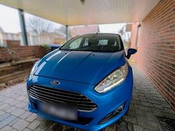 Blau Gebraucht 2014 Ford Fiesta Kleinwagen | 4.650 € (Guter Preis)