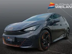 Quasar gray Gebraucht 2022 Cupra Born Kleinwagen | 24.640 € (Etwas zu teuer)