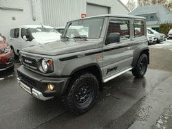 Grau Gebraucht 2024 Suzuki Jimny SUV | 35.999 € (Etwas zu teuer)