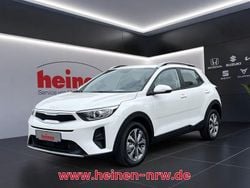 Weiß Gebraucht 2025 Kia Stonic Vision SUV | 22.280 € (Fairer Preis)