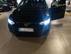 Schwarz Gebraucht 2023 VW Golf VIII Life Kombi | 20.000 € (Guter Preis)