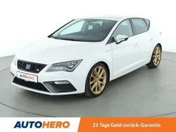 Weiß Gebraucht 2017 Seat Leon FR Limousine | 13.940 € (Fairer Preis)
